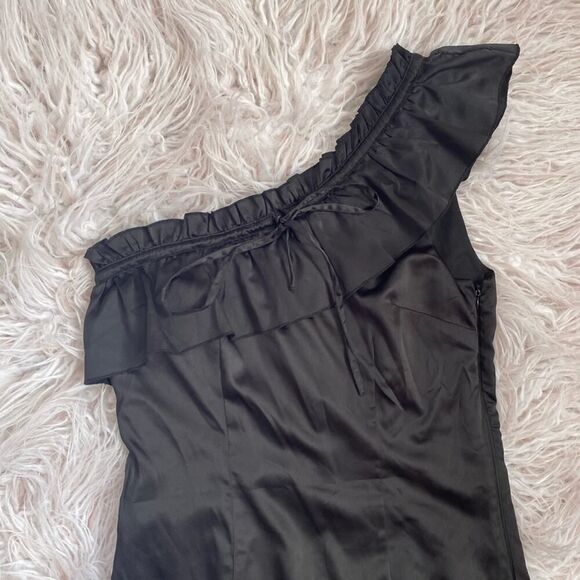 VILA | Black One Shoulder Satin Cocktail Dress | Size: Small - Picture 6 of 11